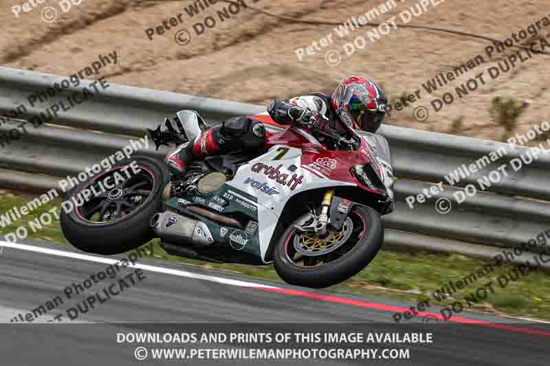 cadwell no limits trackday;cadwell park;cadwell park photographs;cadwell trackday photographs;enduro digital images;event digital images;eventdigitalimages;navarra;no limits trackdays;peter wileman photography;racing digital images;trackday digital images;trackday photos